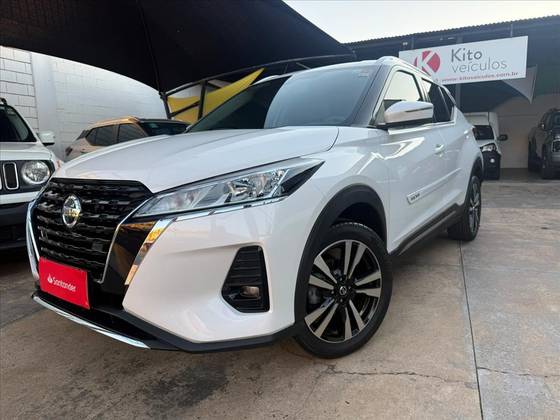 NISSAN KICKS 1.6 16V FLEXSTART ADVANCE XTRONIC NISSAN KICKS 1.6 16V FLEXSTART ADVANCE XTRONIC